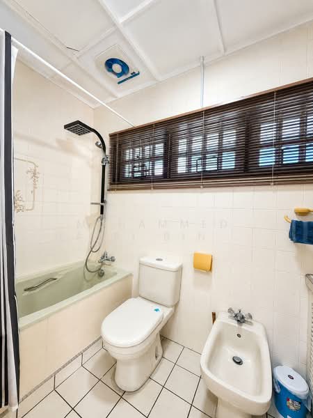 Bungalow for Sale in Taman Tanjung (Port Dickson) - Muhammed Nazri bin Mustapha - Bathroom - PropertyGuru.com.my