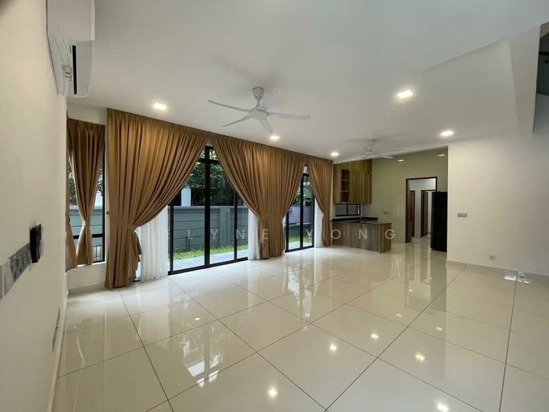 Cluster House for Sale in Horizon Hills (Iskandar Puteri (Nusajaya)) - Gelyne Yong - Living Room - PropertyGuru.com.my