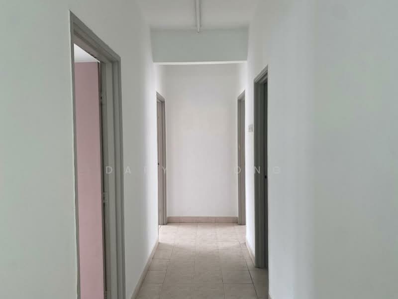 Kondominium untuk Disewa di D'Aman Ria Condominium - Daryl Wong - Corridor - PropertyGuru.com.my