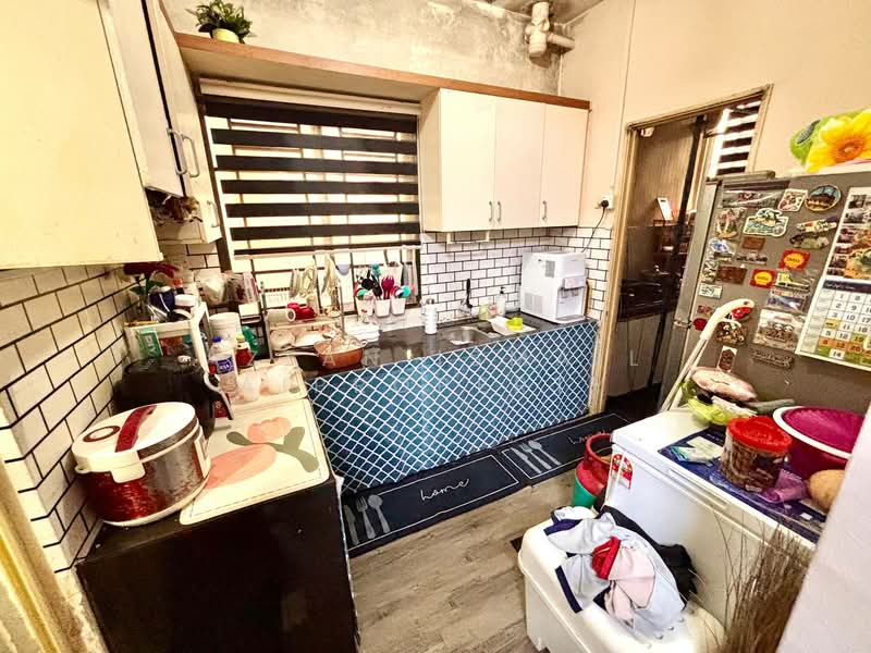 Residential Land for Sale in Gelang Patah (Johor) - Azlan Ismail aiproperty - Kitchen - PropertyGuru.com.my