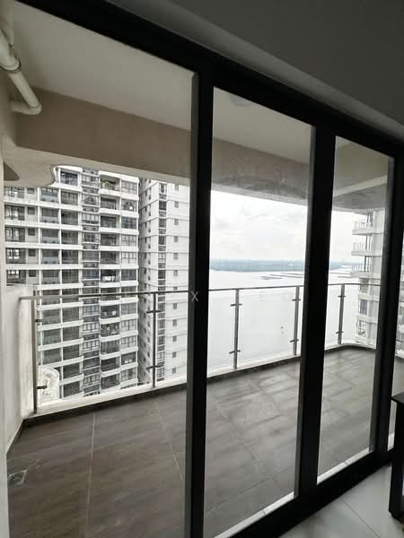 Condominium for Sale at Bay Laurel @ Country Garden Danga Bay - Felix Teo - PropertyGuru.com.my