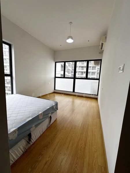 Condominium for Sale at Bay Laurel @ Country Garden Danga Bay - Felix Teo - PropertyGuru.com.my