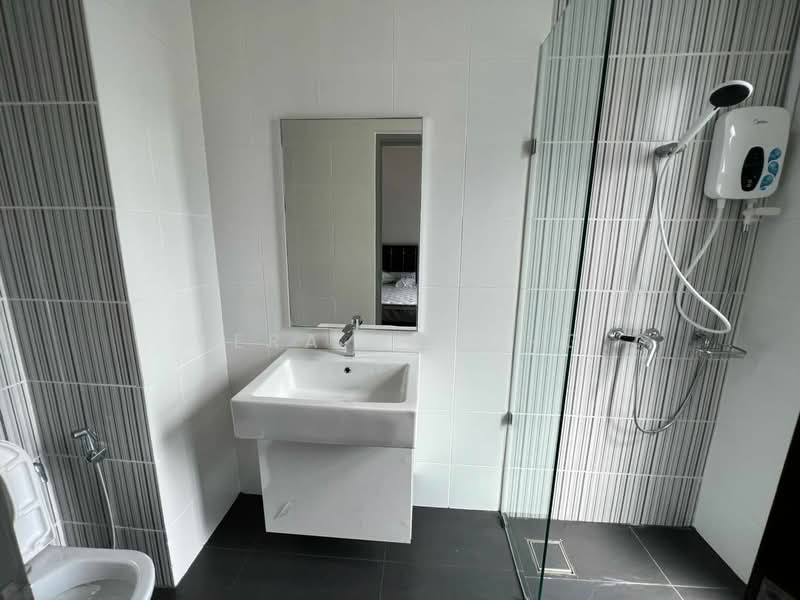 Servis Apartment untuk Disewa di V@SUMMERPLACE - Vera Cheong - Bathroom - PropertyGuru.com.my