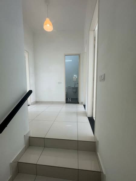 Rumah Teres 2 Tingkat untuk Dijual di Taman Ekoflora (Johor Bahru) - Kevin Ho - Corridor - PropertyGuru.com.my