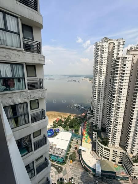 Condominium for Rent at Amberside @ Country Garden Danga Bay - Brandon Ding - Exterior - PropertyGuru.com.my