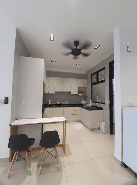Service Residence for Sale at Twin Tower Residence - Darren Chen - Kitchen - PropertyGuru.com.my
