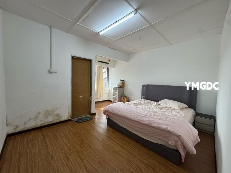 Rumah Teres 2 Tingkat untuk Dijual di Taman Klang Jaya (Klang) - Tom Lee - PropertyGuru.com.my
