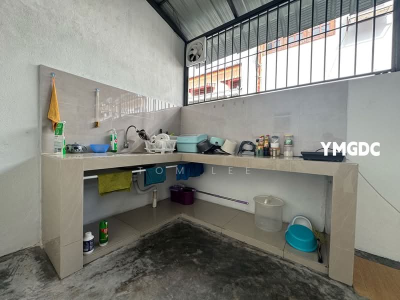 Rumah Teres 2 Tingkat untuk Dijual di Taman Klang Jaya (Klang) - Tom Lee - PropertyGuru.com.my