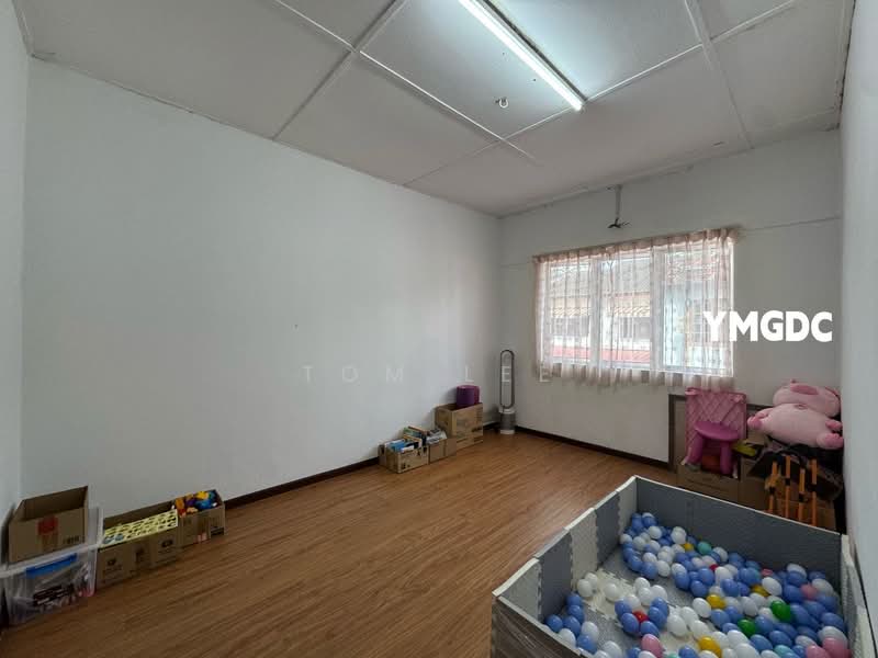 Rumah Teres 2 Tingkat untuk Dijual di Taman Klang Jaya (Klang) - Tom Lee - PropertyGuru.com.my