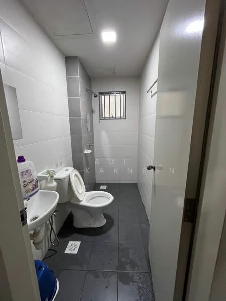 Apartment for Sale at Harmoni 1 - Adi Zulkarnaen - Bathroom - PropertyGuru.com.my