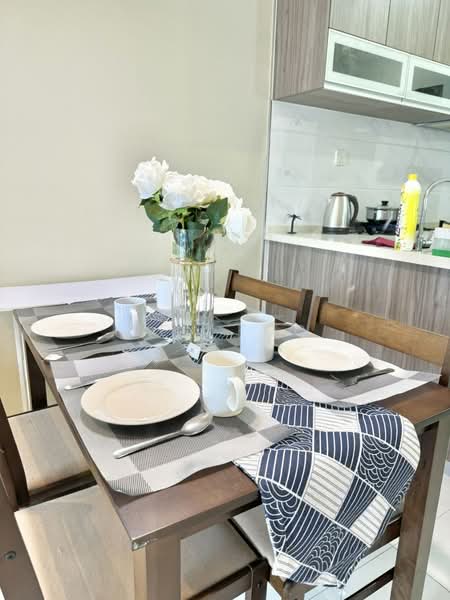 Condominium for Rent at Country Garden Central Park - Ben Foo - Dining Room - PropertyGuru.com.my