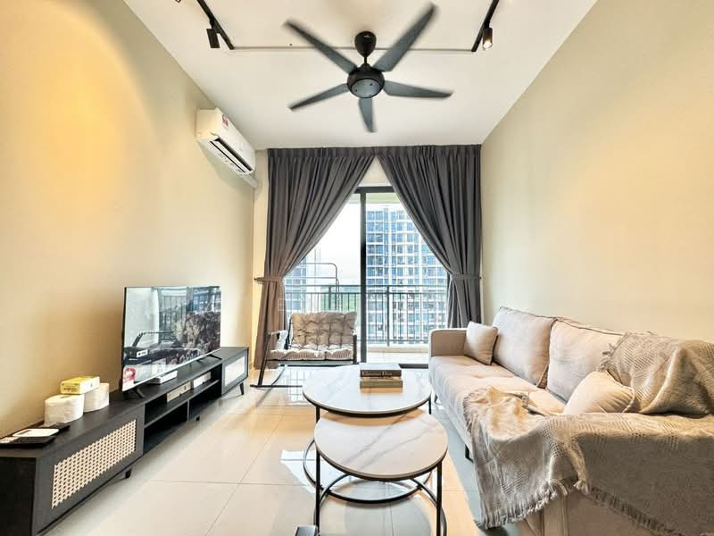 Condominium for Rent at Country Garden Central Park - Ben Foo - Living Room - PropertyGuru.com.my