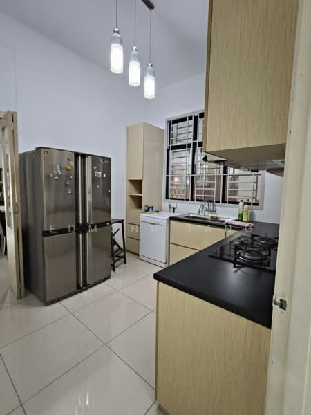 Rumah Kluster untuk Dijual di Taman Setia Indah (Tebrau) - Edmond Tang - Kitchen - PropertyGuru.com.my