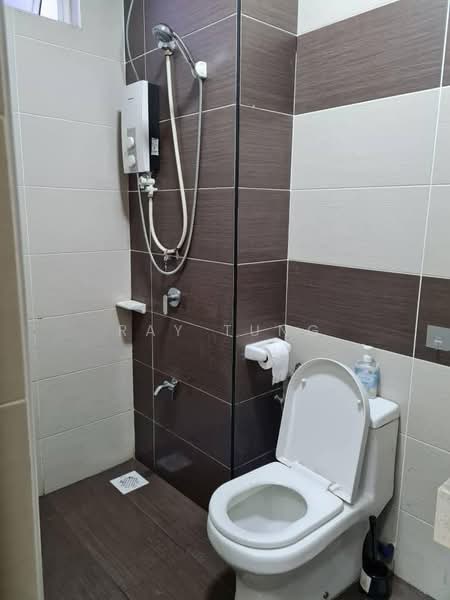 Kondominium untuk Disewa di M Condominium @ Larkin - Ray Tung - Bathroom - PropertyGuru.com.my