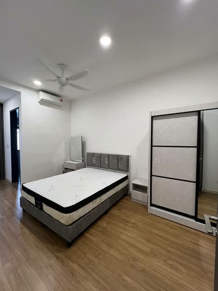 Servis Apartment untuk Dijual di Sunway Velocity TWO - Hazel Tan - Bedroom - PropertyGuru.com.my