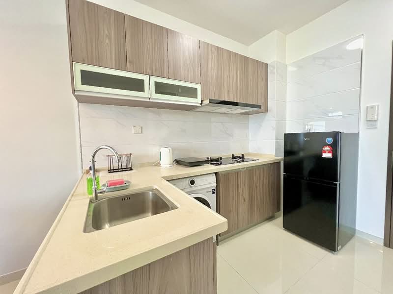Condominium for Rent at Country Garden Central Park - Ben Foo - Kitchen - PropertyGuru.com.my
