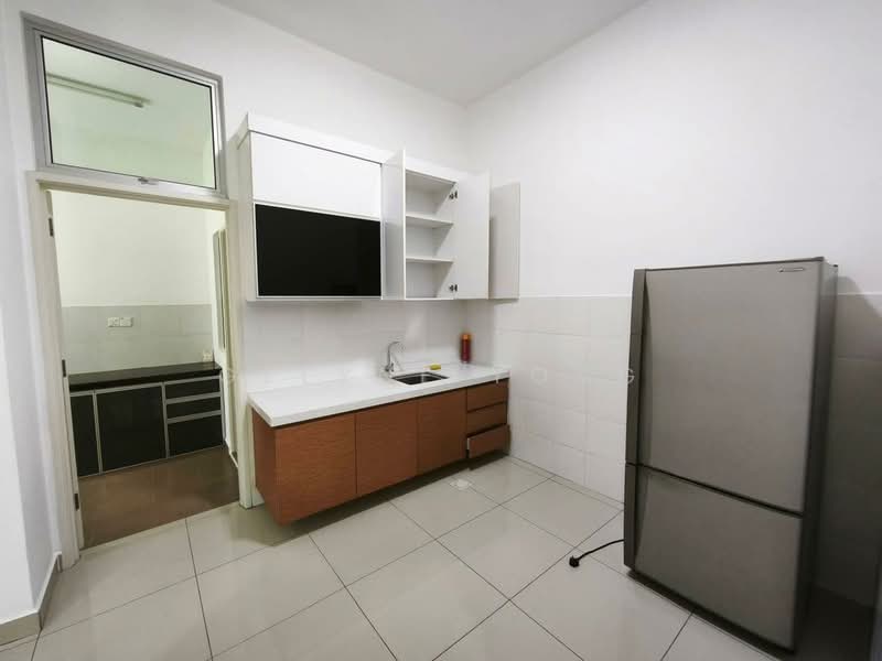 Cluster House for Sale in Horizon Hills (Iskandar Puteri (Nusajaya)) - Gelyne Yong - Kitchen - PropertyGuru.com.my