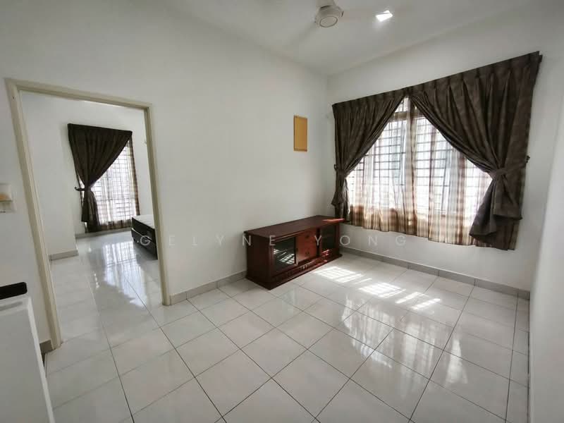 Cluster House for Sale in Horizon Hills (Iskandar Puteri (Nusajaya)) - Gelyne Yong - Living Room - PropertyGuru.com.my