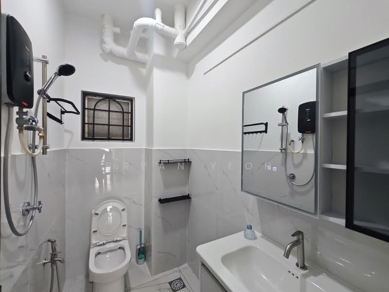 Kondominium untuk Disewa di Ridzuan Condominium - Bryan Yeoh - Bathroom - PropertyGuru.com.my