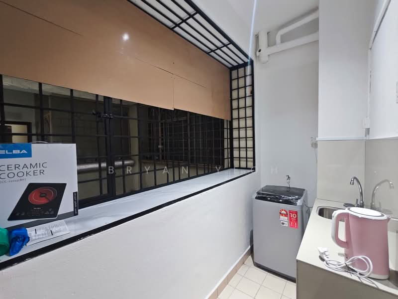 Kondominium untuk Disewa di Ridzuan Condominium - Bryan Yeoh - Kitchen - PropertyGuru.com.my