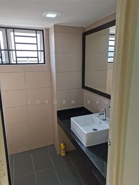 Apartment for Rent at Larkin Residence - Jordan Kau - Bathroom - PropertyGuru.com.my