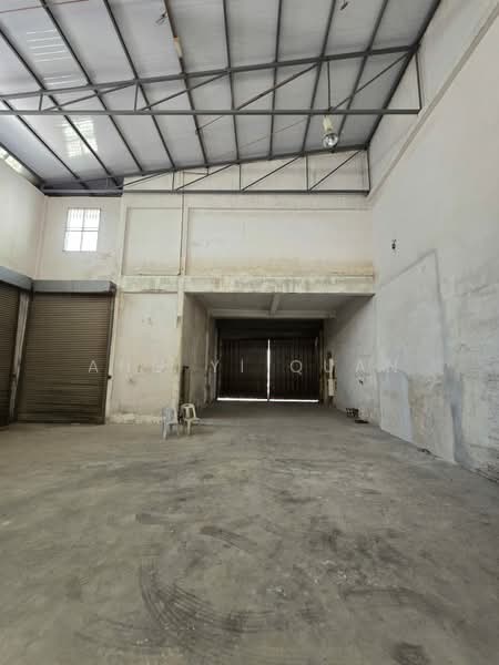 Semi-D Factory for Rent in Sri Edaran Industrial Park (Batu) - Ang Yi Quan - Interior - PropertyGuru.com.my