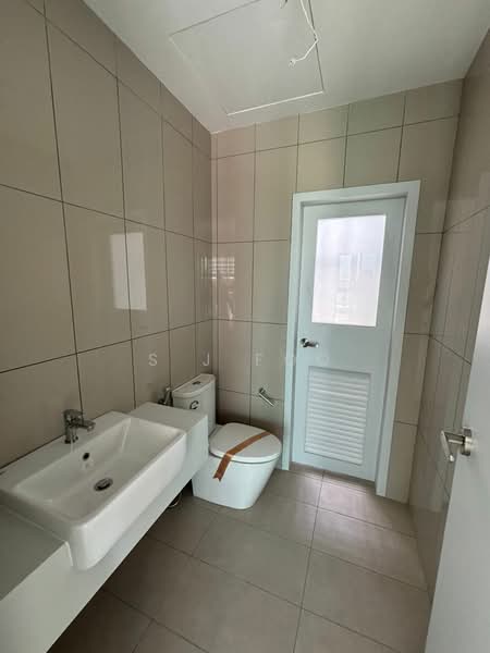 Condominium for Sale at Mezzo - S J Foo - Bathroom - PropertyGuru.com.my