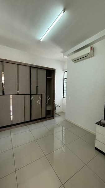 Service Residence for Sale at Fortune Perdana - Ang Yi Quan - Bedroom - PropertyGuru.com.my
