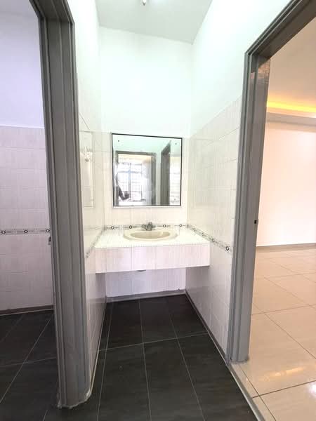 2-storey Terraced House for Sale in Bandar Seri Alam (Masai) - Kino Jaw - Bathroom - PropertyGuru.com.my