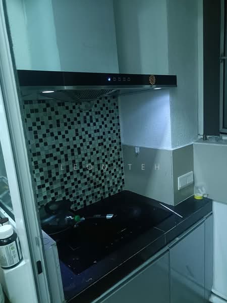 Kondominium untuk Dijual di Scenaria @ North Kiara Hills - Leon Teh - Kitchen - PropertyGuru.com.my