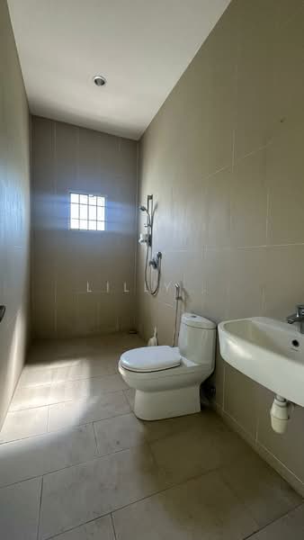 Bungalow for Sale in Pearl Hill (Tanjung Bungah) - Lilly . - Bathroom - PropertyGuru.com.my
