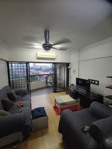Apartment for Rent at Anjung Hijau (Greenfields) - Yee Yew Kho - Living Room - PropertyGuru.com.my