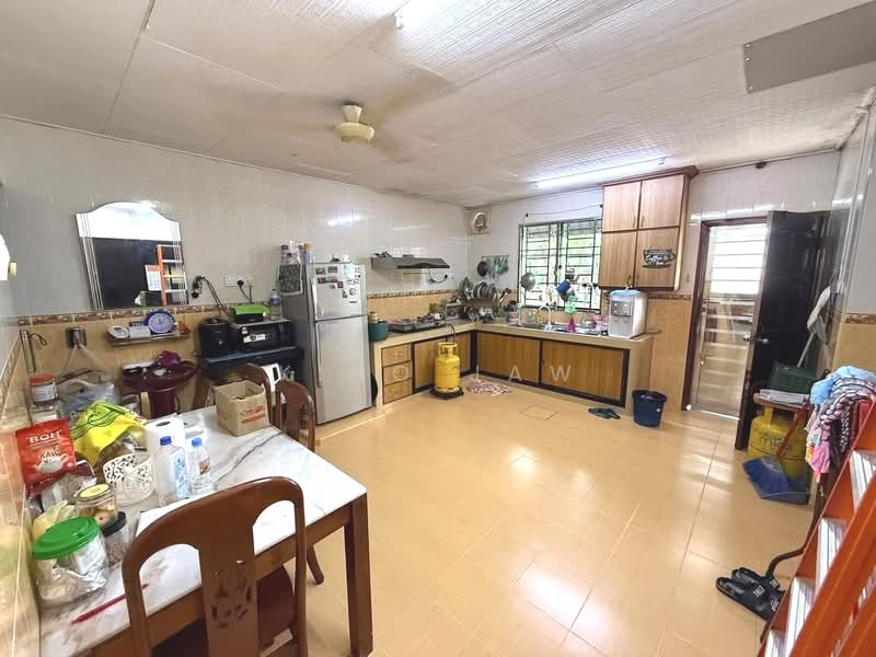 1-storey Terraced House for Sale in Taman Cantik (Kulai) - Kino Jaw - Kitchen - PropertyGuru.com.my