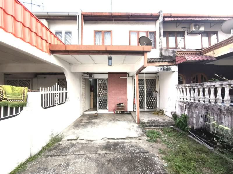 2-storey Terraced House for Sale in Klang (Selangor) - Adam Bin Nizar - Exterior - PropertyGuru.com.my