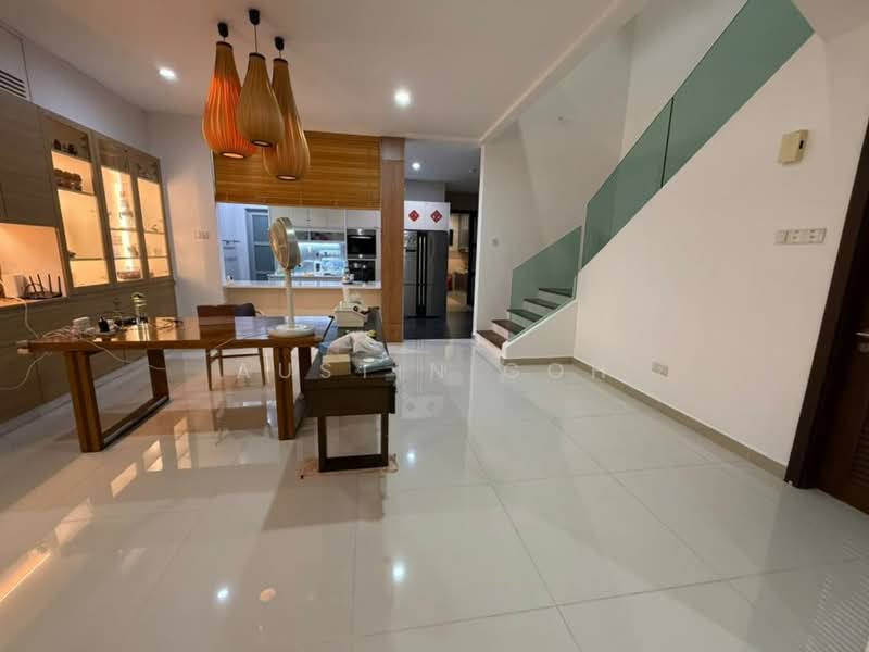 Terraced House for Sale in Bandar Kinrara Seksyen 1 (Bandar Kinrara) - Austin Goh - Living Room - PropertyGuru.com.my