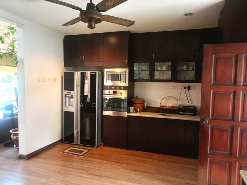 Bungalow for Sale in Seksyen 12 (Petaling Jaya) - Jackie Tan - Kitchen - PropertyGuru.com.my