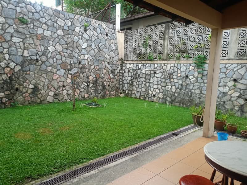 Bungalow for Sale in Seksyen 12 (Petaling Jaya) - Jackie Tan - Garden - PropertyGuru.com.my