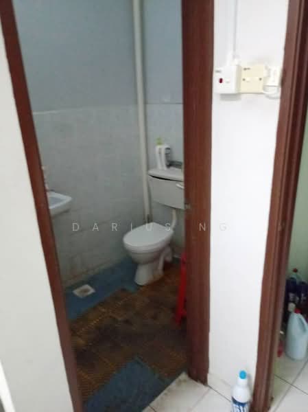 1-storey Terraced House for Sale in Taman Bukit Galena (Seremban) - Darius Ng - Bathroom - PropertyGuru.com.my