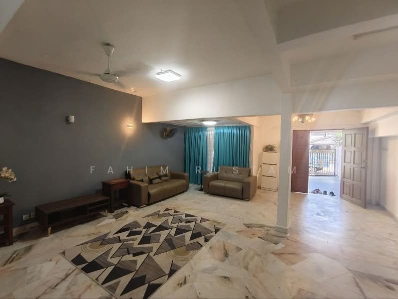 Rumah Teres 2 Tingkat untuk Dijual di Seksyen 5 Wangsa Maju (Wangsa Maju) - Fahim Rustam - Living Room - PropertyGuru.com.my
