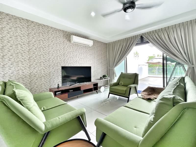 Rumah Bandar untuk Disewa di Iskandar Puteri (Nusajaya) (Johor) - Ben Foo - Living Room - PropertyGuru.com.my