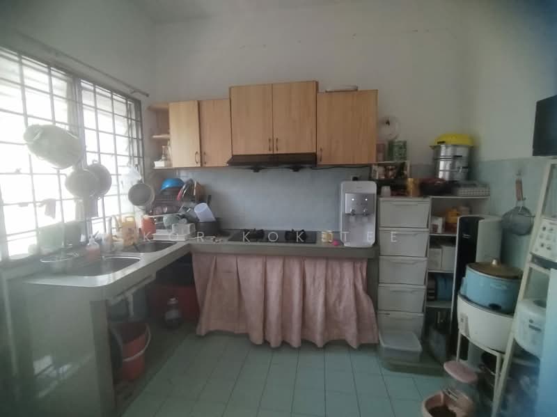 Rumah Teres 2 Tingkat untuk Dijual di Bandar Puncak Alam (Puncak Alam) - Kor Kok Tee - Kitchen - PropertyGuru.com.my