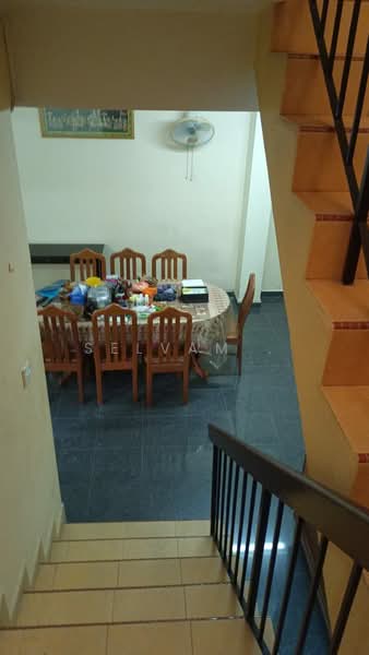 Rumah Teres 2 Tingkat untuk Dijual di Taman Sri Jelok (Kajang) - Selvam . - Dining Room - PropertyGuru.com.my