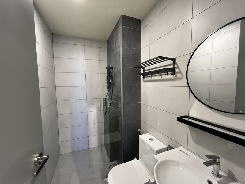 Service Residence for Rent at The Era @ Duta North - James Tan - Common Bathroom - PropertyGuru.com.my