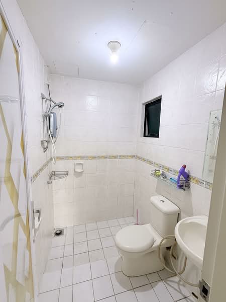Condominium for Rent at Pelangi Utama - Joey Tan - Bathroom - PropertyGuru.com.my