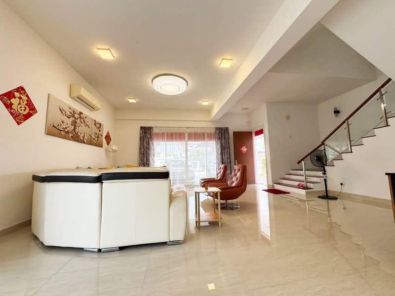 Bungalow for Sale in Taman Meranti Jaya (Puchong) - Hann . - Living Room - PropertyGuru.com.my