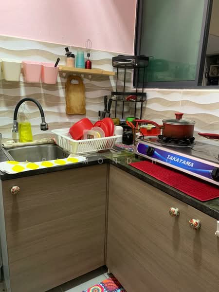 Service Residence for Rent at Aera Residence - Raymond Ho - Kitchen - PropertyGuru.com.my