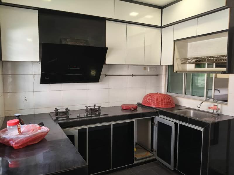 2.5-storey Terraced House for Sale in Taman Bukit Jaya (Ulu Tiram) - Kevin Ho - Kitchen - PropertyGuru.com.my