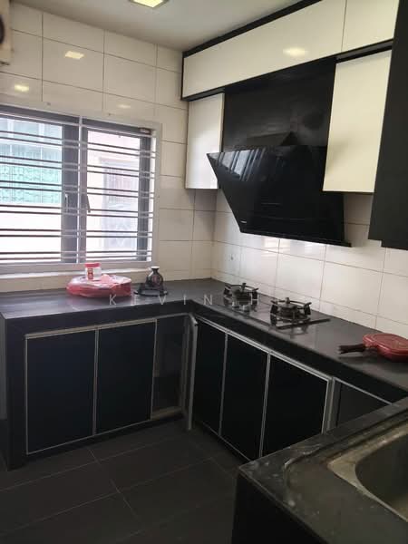 2.5-storey Terraced House for Sale in Taman Bukit Jaya (Ulu Tiram) - Kevin Ho - Kitchen - PropertyGuru.com.my