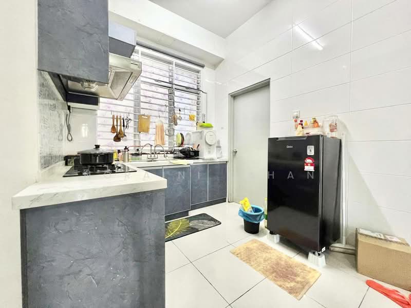 Apartment for Sale at Casa Dahlia - Noraini Dahan - Kitchen - PropertyGuru.com.my