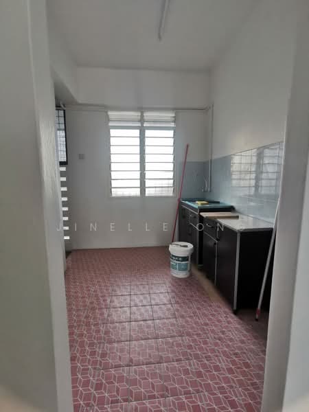 Pangsapuri untuk Dijual di Sri Tanjung Apartment - Jinelle Ong - Kitchen - PropertyGuru.com.my